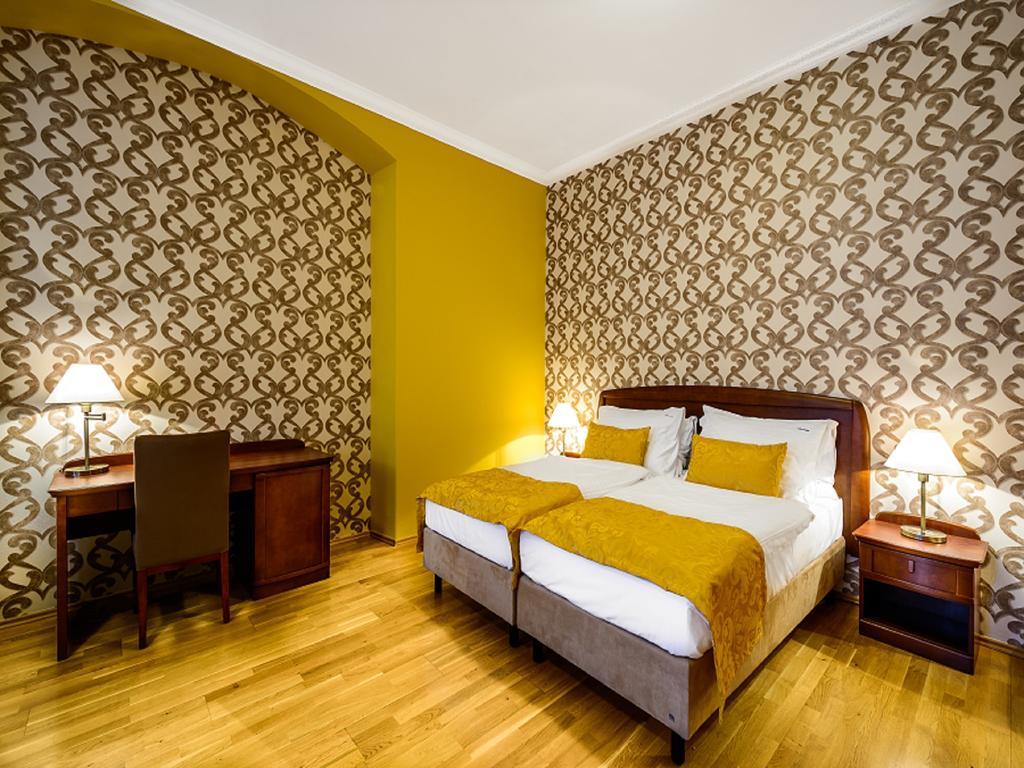 Alexander Hotel Stribro Bilik gambar