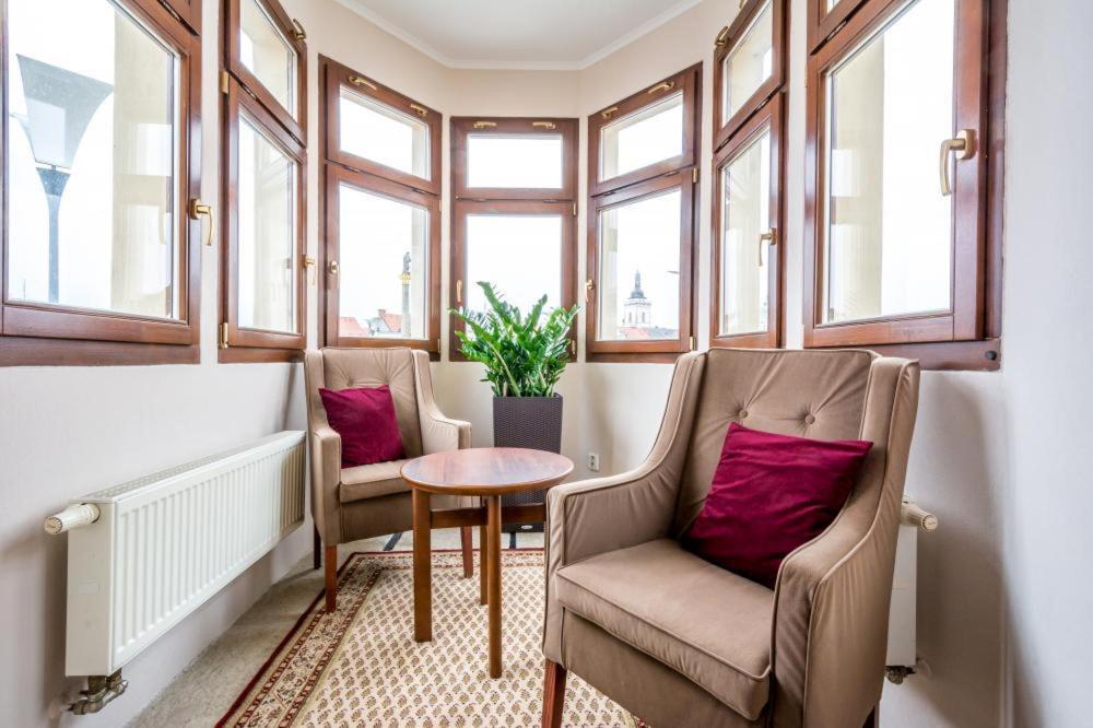Alexander Hotel Stribro Luaran gambar
