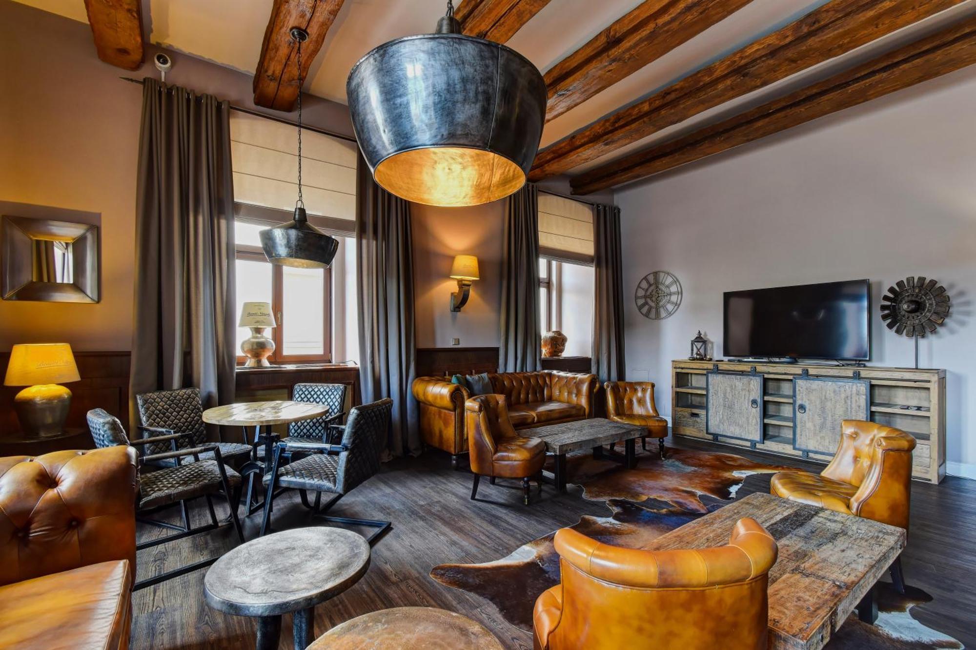 Alexander Hotel Stribro Luaran gambar
